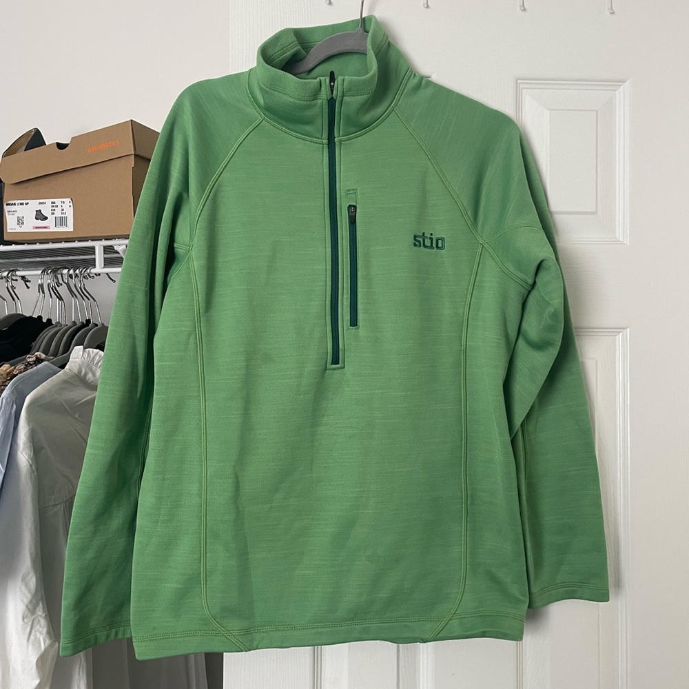 Stio Men's Green Quarter Zip